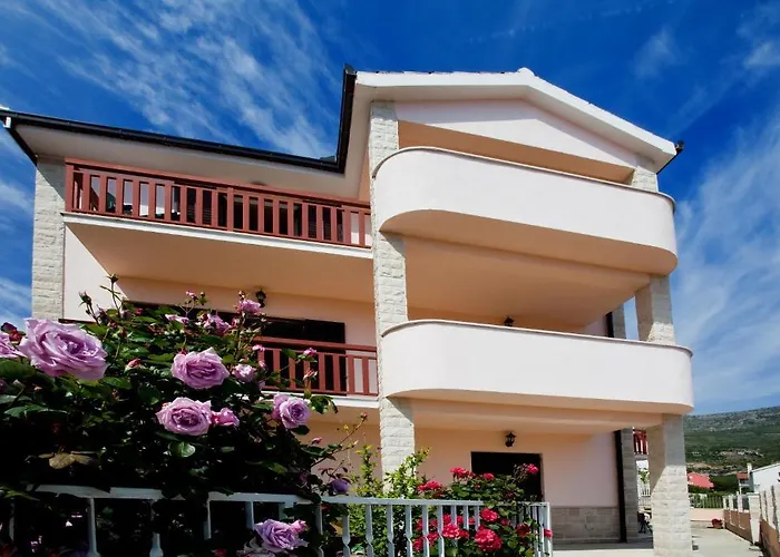 Andrea Apartman *