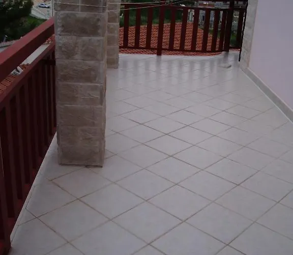Andrea Apartman Podstrana